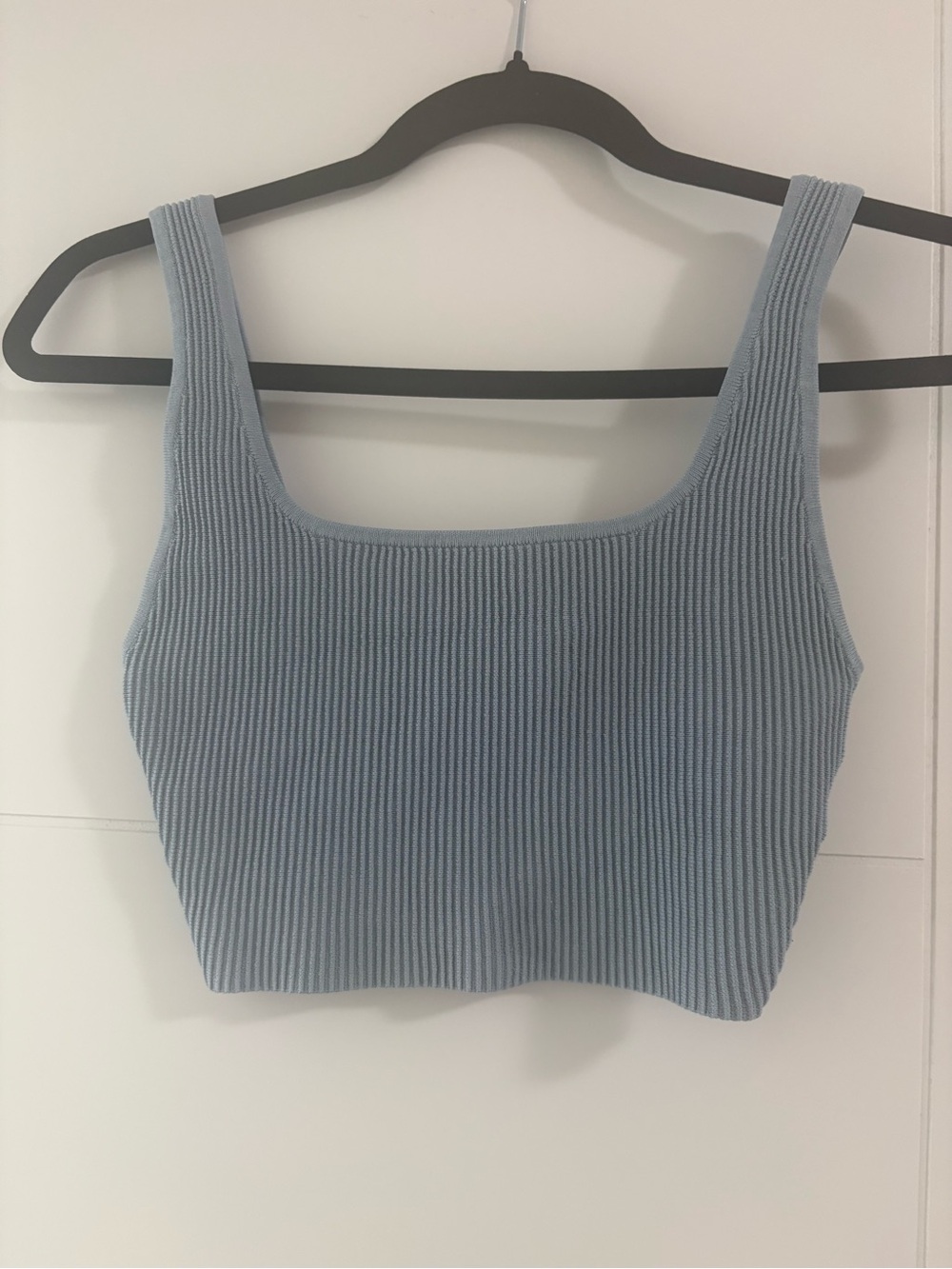 Babaton Ribbed Square-Neck Crop Tank — Dusty Blue